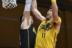 PG电子-塔图姆在C9比赛中出色防守，败北引发热议！的简单介绍